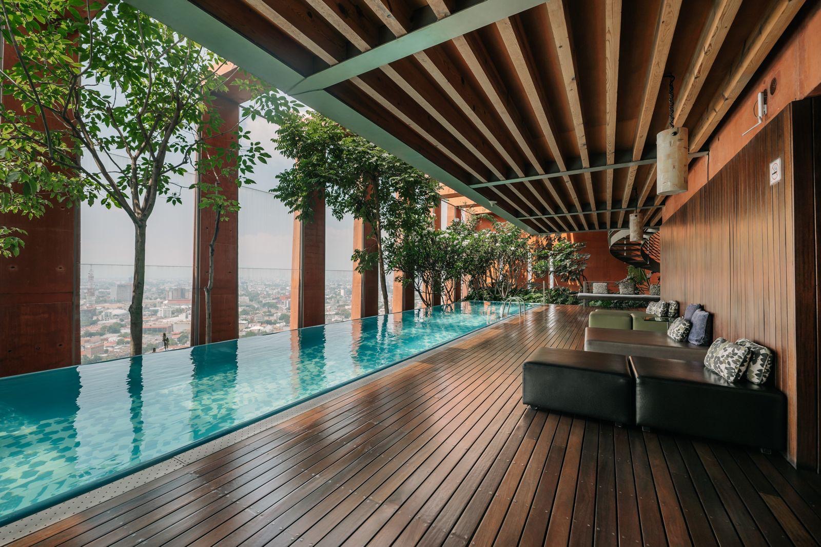 Panoramic pool over Mexico City